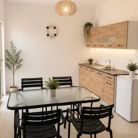 Apartamento Seaside In Qerret Golem (Tirana)
