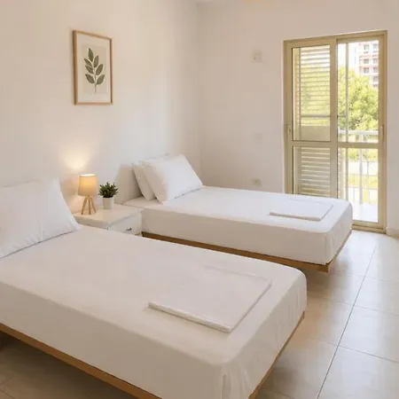 Apartamento Seaside In Qerret Golem (Tirana)